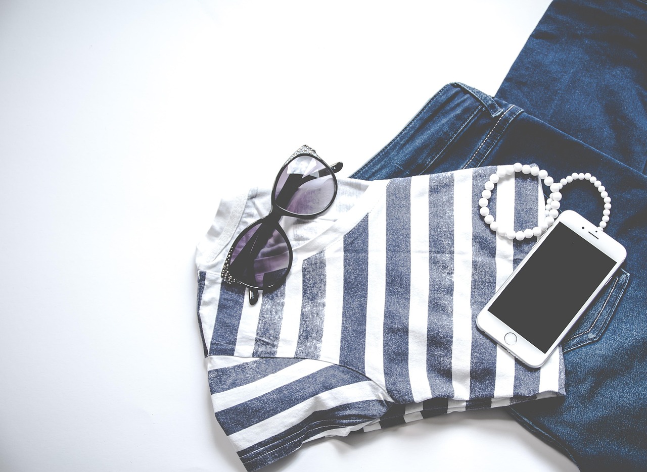 entdecken sie die unverzichtbaren wardrobe essentials für jeden kleiderschrank: zeitlose basics, vielseitige klassiker und stilvolle must-haves für einen perfekten look zu jeder gelegenheit.